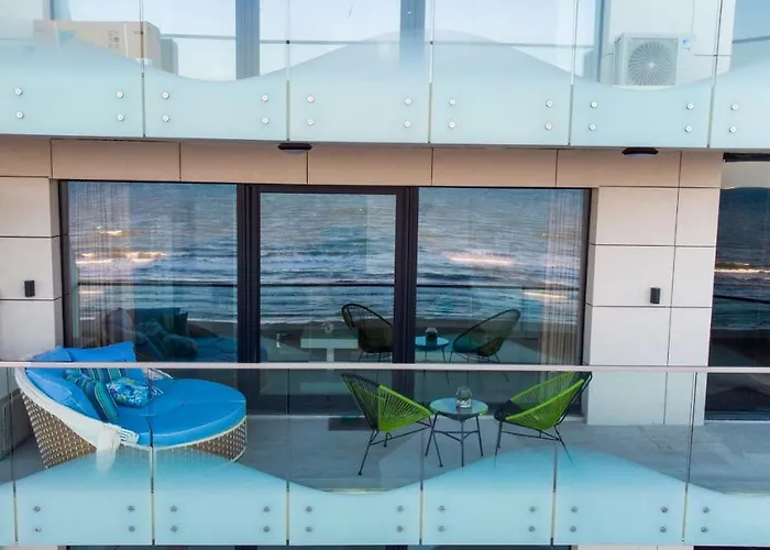 Summer Blue Apartment Navodari